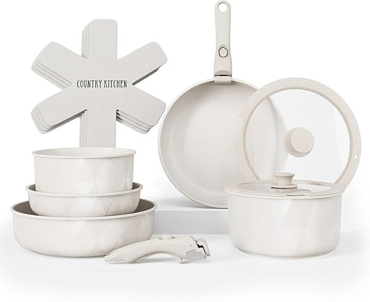 Country Kitchen Cookware Set by CountryKitchen