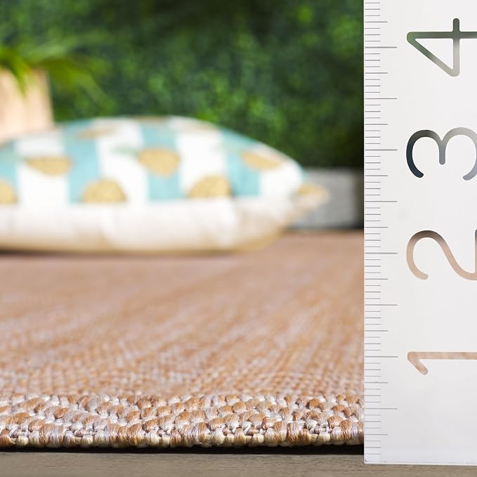 SAFAVIEH Outdoor Area Rug 8x11 - Image 6