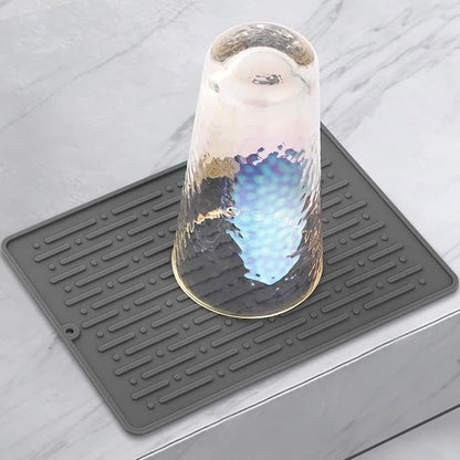 GeeRic Dish Drying Mats, Heat-resistant Silicone Mat by GeeRic