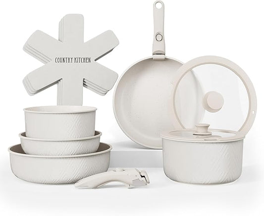 Country Kitchen Cookware Set by CountryKitchen