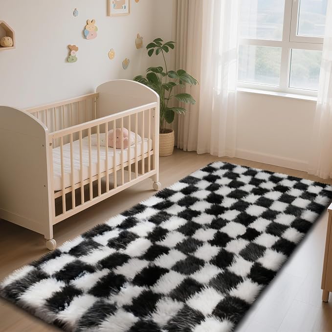 Checkered Rug for Bedroom, 2x4 Black and White Area Rugs, Classic Checkered - Image 2