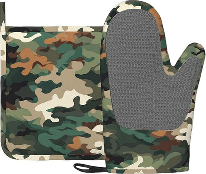 Green Camouflage Oven Mitt and Pot Holder by Unknown