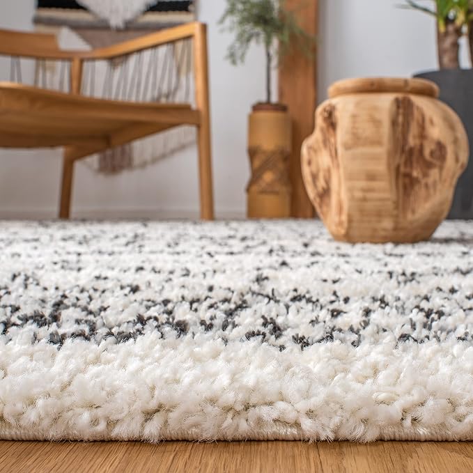 SAFAVIEH Arizona Shag Collection Runner Rug - Image 5