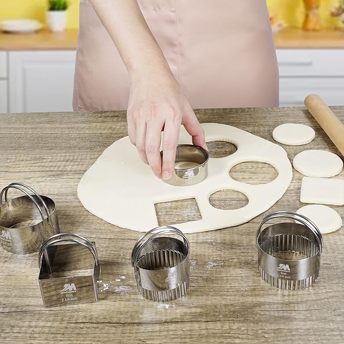 Round Cookie Biscuit Cutter Set 12 Pieces Graduated Circle Pastry Cutters 18/8 - Image 4