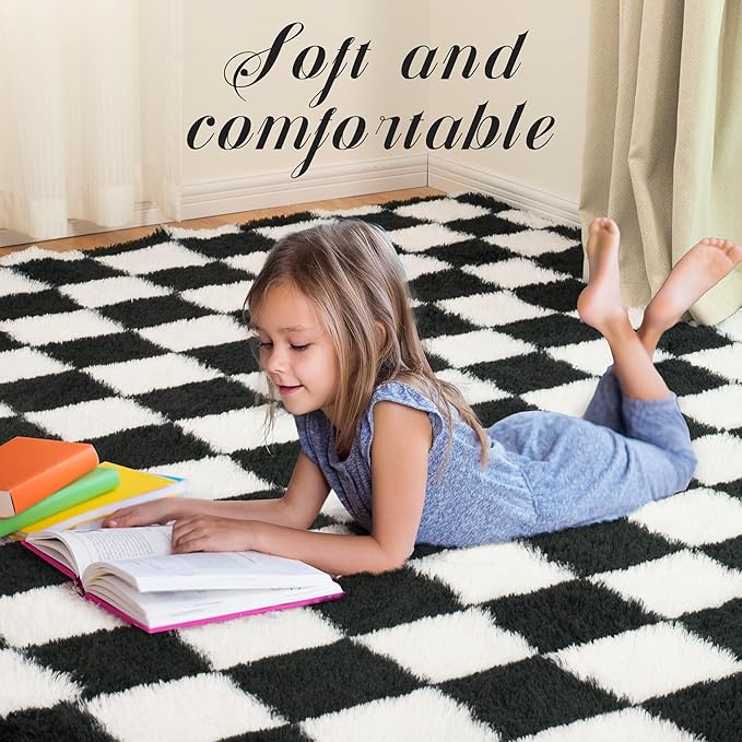 Super Soft Rug for Bedroom, 5x8 Ft Black and White Area Rug Classic Checkered - Image 3