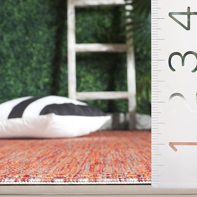 SAFAVIEH Washable Rug Outdoor Courtyard Collection - Image 3