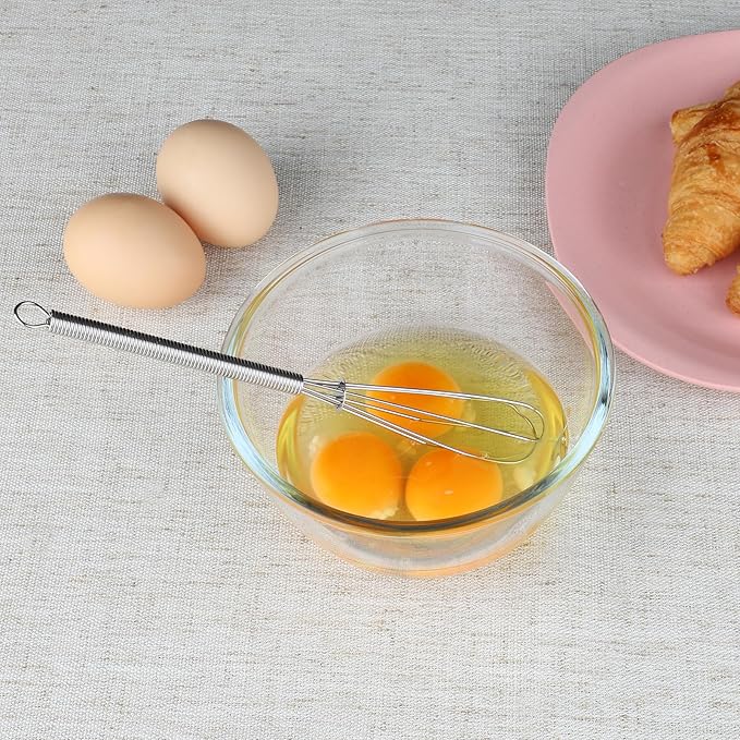HOTEC 4 Pieces Stainless Steel Whisks Set Wire Whisk Balloon Whisk Egg Beater - Image 4