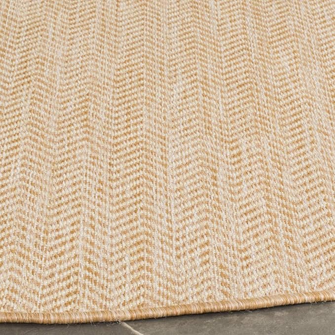 SAFAVIEH Outdoor Round Rug 4' - Image 3