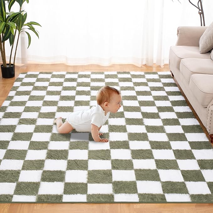 Super Soft Rug for Bedroom, 5x8 Ft Green and White Area Rug Classic Checkered by TOOHUB