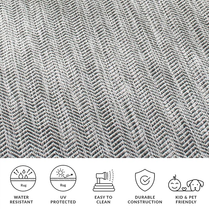 SAFAVIEH Outdoor Area Rug 5'3"x7'7" - Image 11