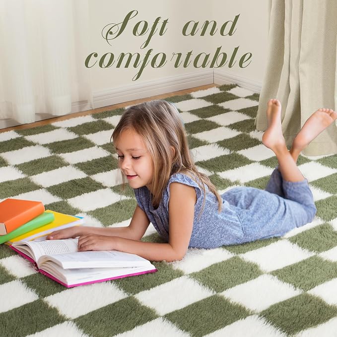 Super Soft Rug for Bedroom, 5x8 Ft Green and White Area Rug Classic Checkered - Image 5