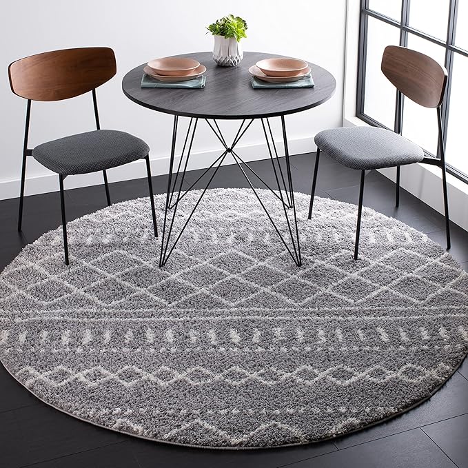 SAFAVIEH Arizona Shag Collection Area Rug by Unknown