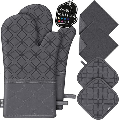 Oven Mitts and Pot Holders Set by HGYI