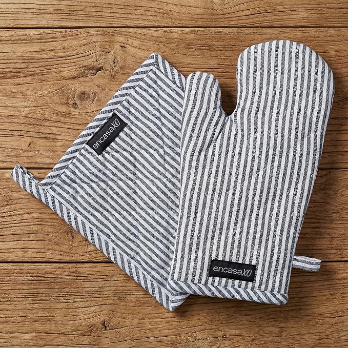 Encasa XO Heat Resistant 100% Cotton Oven Glove & Potholder Set by EncasaXO