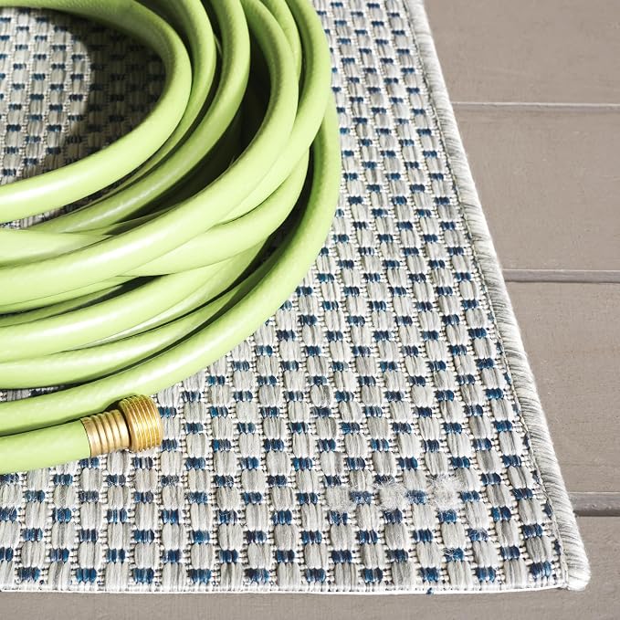 SAFAVIEH Washable Rug Outdoor Courtyard Collection - Image 4