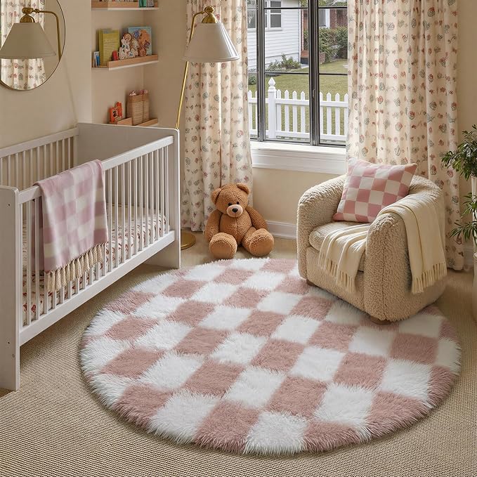 PureCozy Checkered 4x4 Round Rug by PureCozy