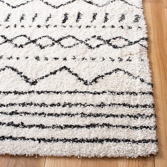 SAFAVIEH Accent Rug 2x3 - Image 9