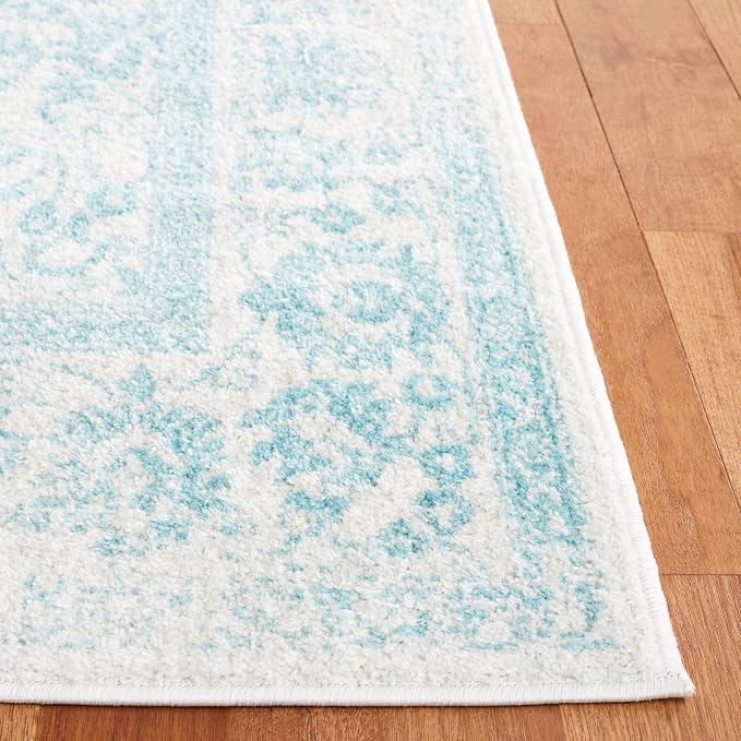 SAFAVIEH Area Rug 4x6 - Image 3