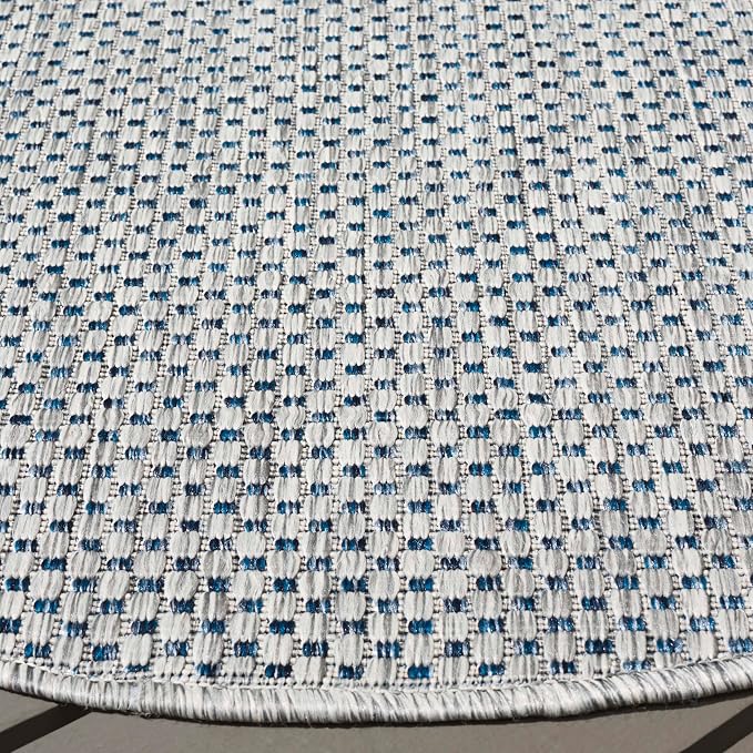 SAFAVIEH Washable Rug Outdoor Courtyard Collection - Image 3