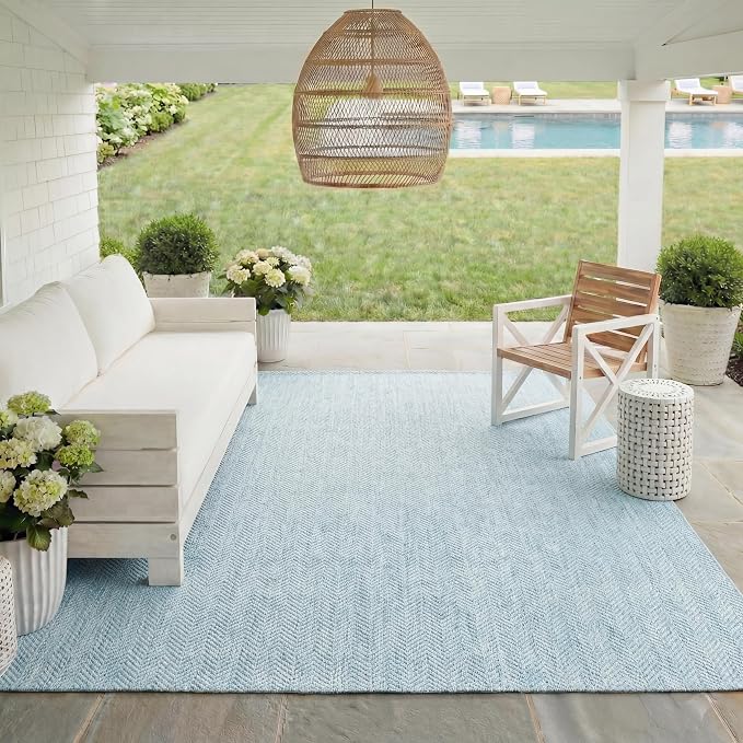 SAFAVIEH Outdoor Area Rug 8x11 - Image 10
