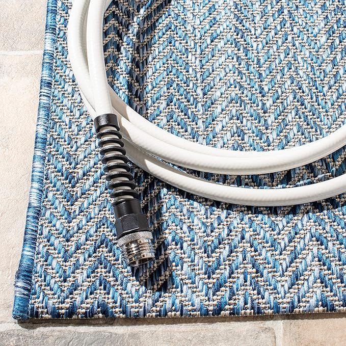 SAFAVIEH Outdoor Area Rug 10x14 - Image 4