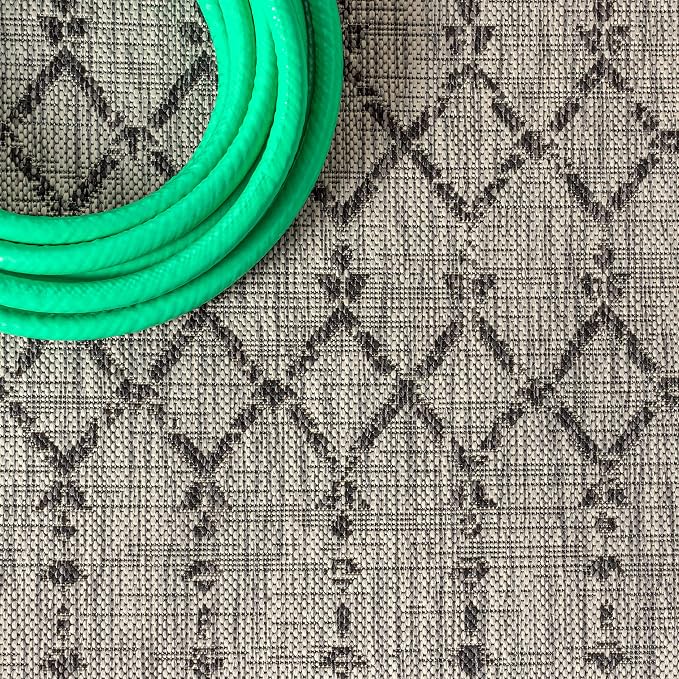 JONATHAN Y Moroccan Geometric Indoor Outdoor Round Area Rug 8 Ft Light - Image 3