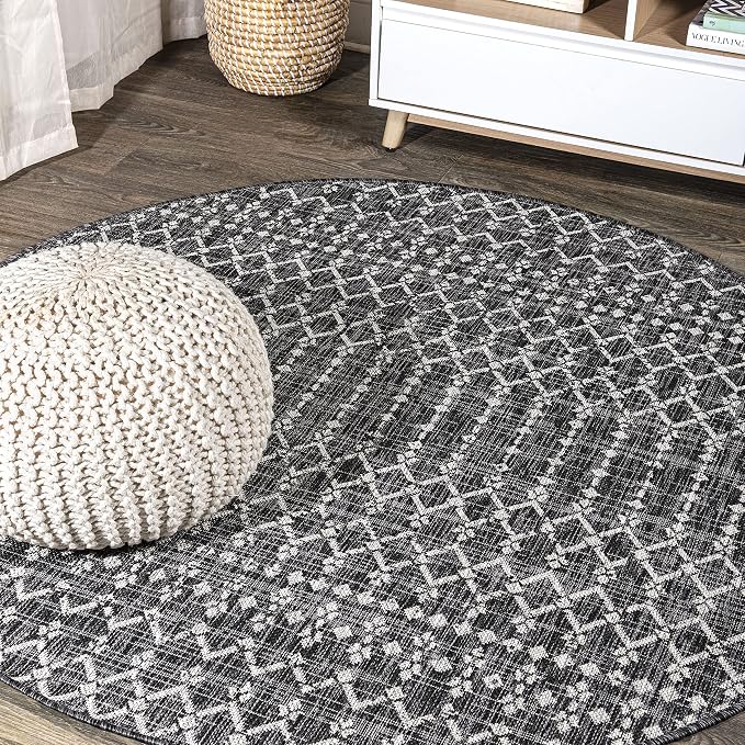 JONATHAN Y Moroccan Geometric Indoor Outdoor Round Area Rug 9 Ft Black/Gray by JONATHANY