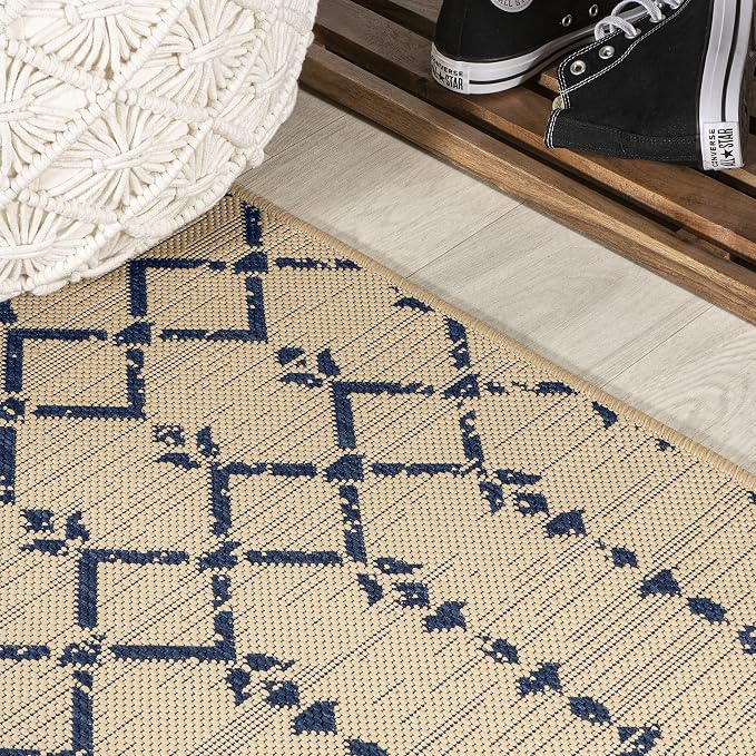 JONATHAN Y Moroccan Geometric Indoor Outdoor Round Area Rug 5 Ft Beige/Navy - Image 3