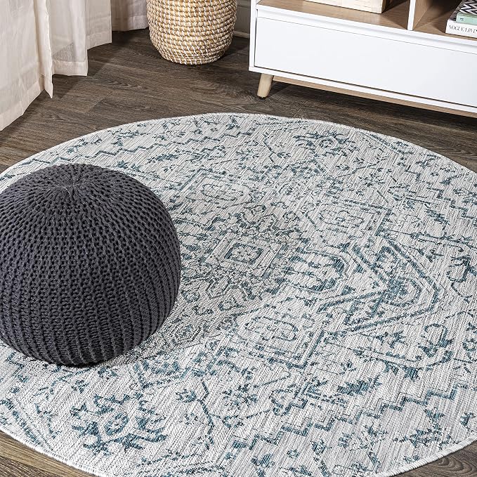 JONATHAN Y Boho Medallion Indoor Outdoor Round Area Rug 5 Ft Teal/Gray by JONATHANY