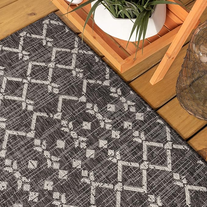 JONATHAN Y Moroccan Geometric Indoor Outdoor Round Area Rug 6 Ft Black/Gray - Image 8