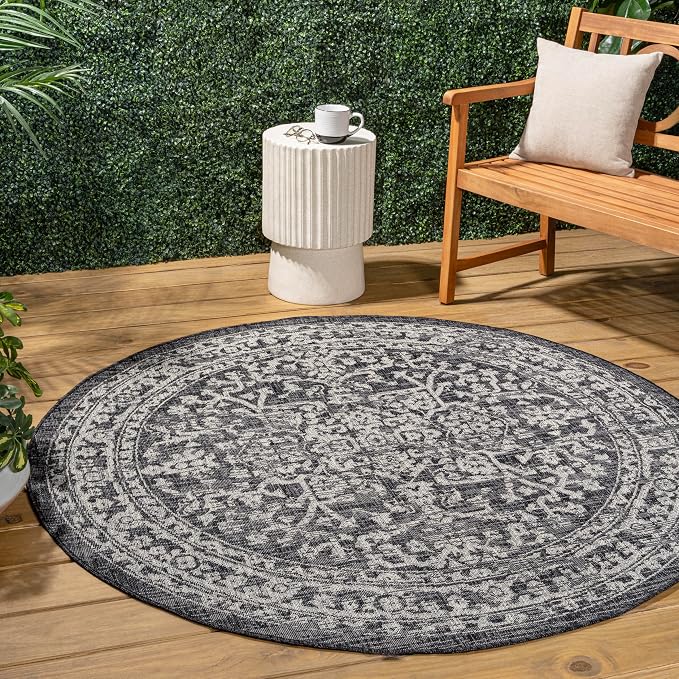 JONATHAN Y Boho Medallion Indoor Outdoor Round Area Rug 8 Ft Black/Gray by JONATHANY