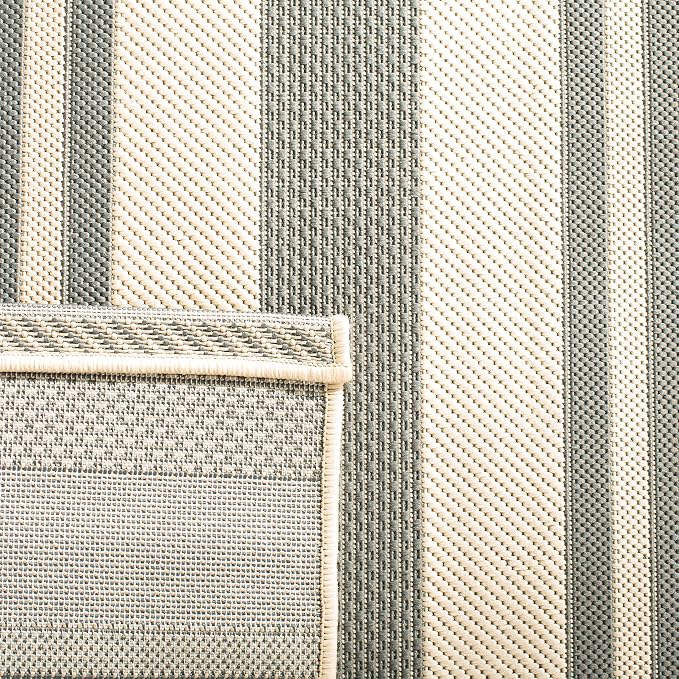 SAFAVIEH Washable Rug Outdoor Courtyard Collection - Image 7