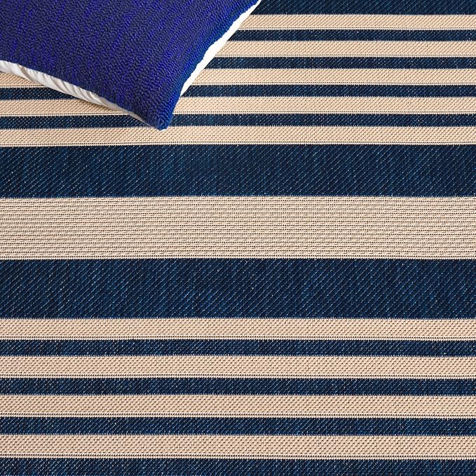 SAFAVIEH Washable Rug Outdoor Courtyard Collection - Image 6