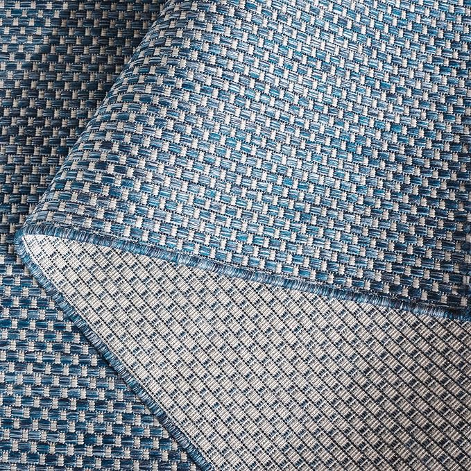SAFAVIEH Washable Rug Outdoor Courtyard Collection - Image 7