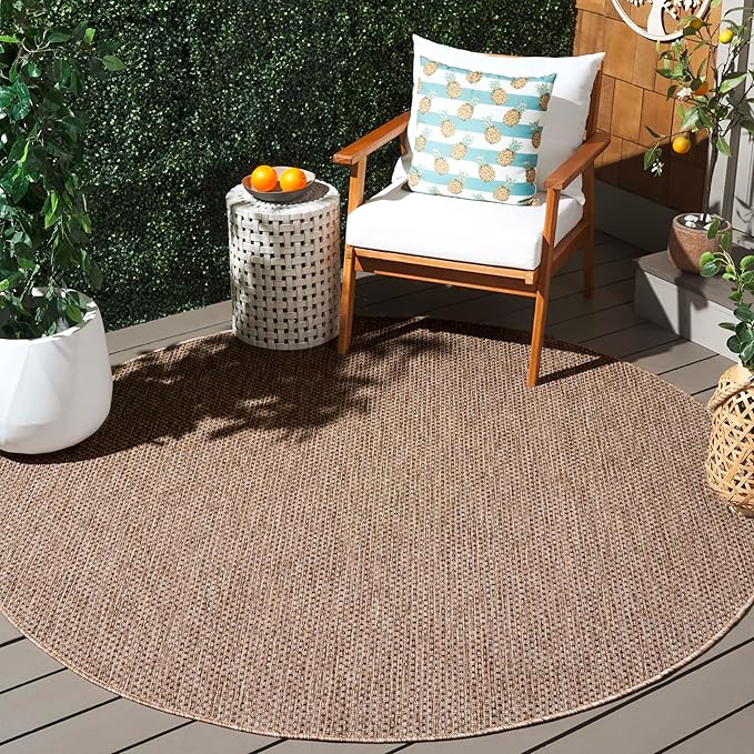 SAFAVIEH Courtyard Collection 4' Round Natural/Black CY8521 Indoor/ Outdoor by Unknown