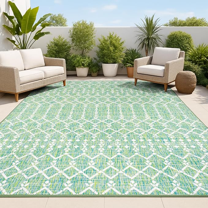 JONATHAN Y Moroccan Geometric Indoor Outdoor Area Rug 4X6 Green/Cream, Ourika by JONATHANY