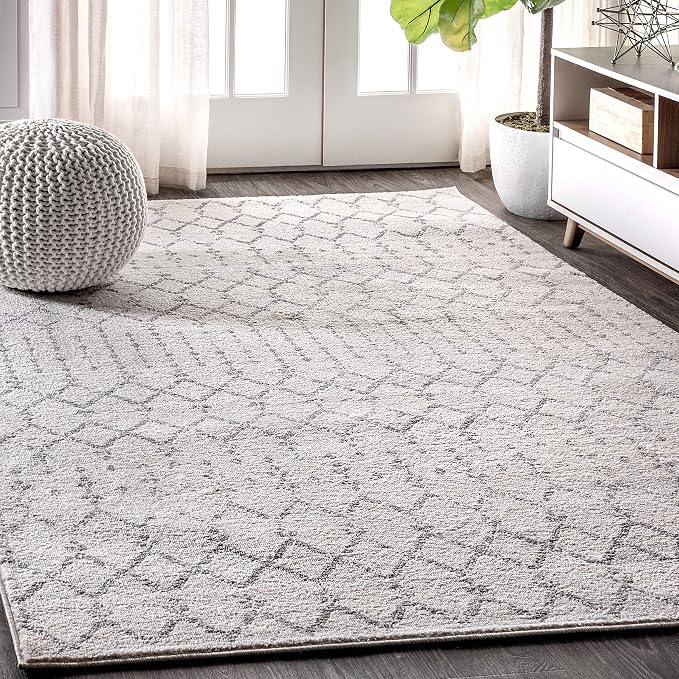 JONATHAN Y Boho Vintage Diamond Cream/Gray Indoor Area Rug 4X6 ft, Moroccan Hype by JONATHANY