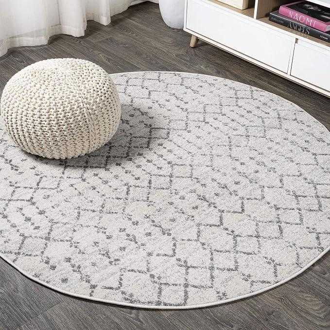 JONATHAN Y Boho Vintage Diamond Cream/Gray Round Area Rug 6 ft, Moroccan Hype by JONATHANY
