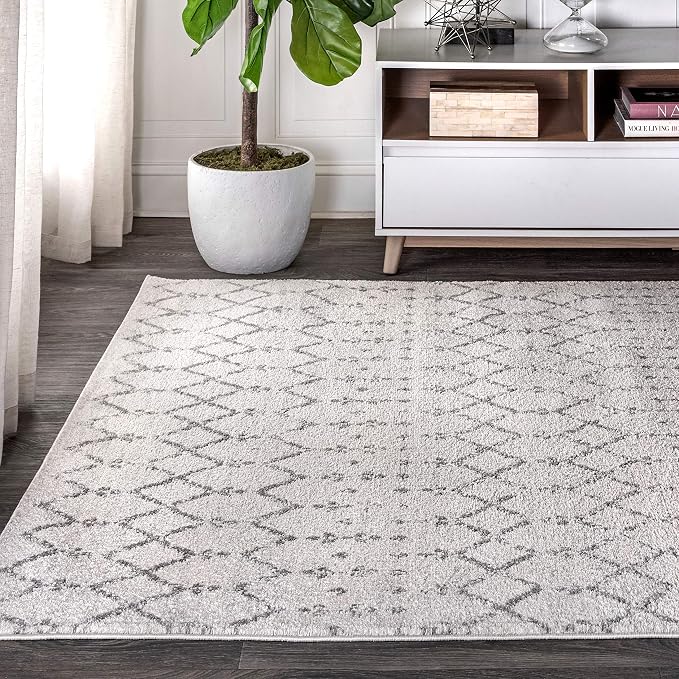 JONATHAN Y Boho Vintage Diamond Cream/Gray Indoor Area Rug 4X6 ft, Moroccan Hype - Image 3