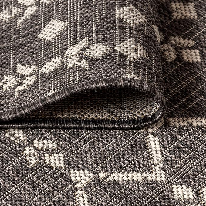 JONATHAN Y Moroccan Geometric Indoor Outdoor Square Area Rug 8X8 Black/Gray - Image 3