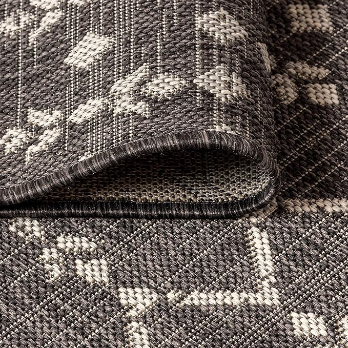 JONATHAN Y Moroccan Geometric Indoor Outdoor Square Area Rug 5X5 Black/Gray - Image 5