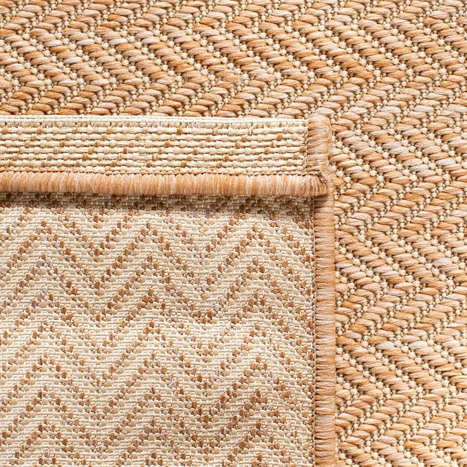 SAFAVIEH Outdoor Runner Rug 2'3"x12' - Image 5