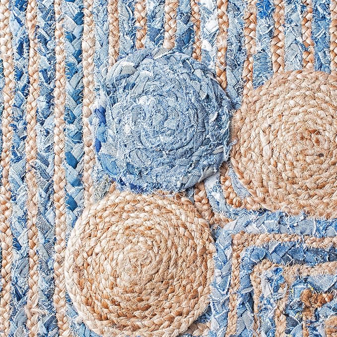 SAFAVIEH Area Rug 8x10 - Image 7